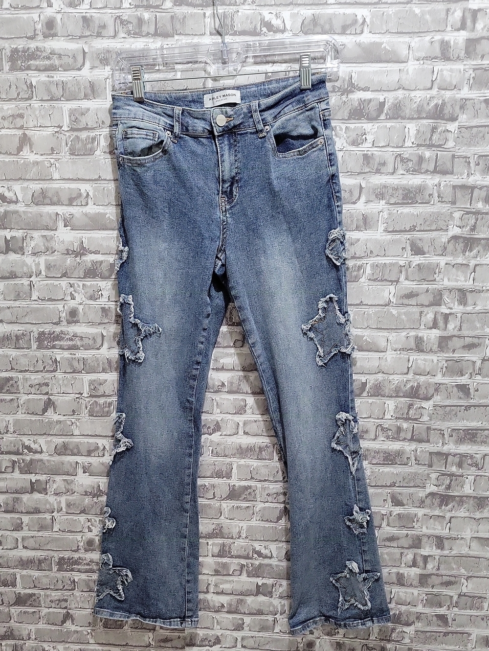 Ashley Mason Medium Blue  Jeans with Distressed Star Appliqués  Size 5/27, Artsy